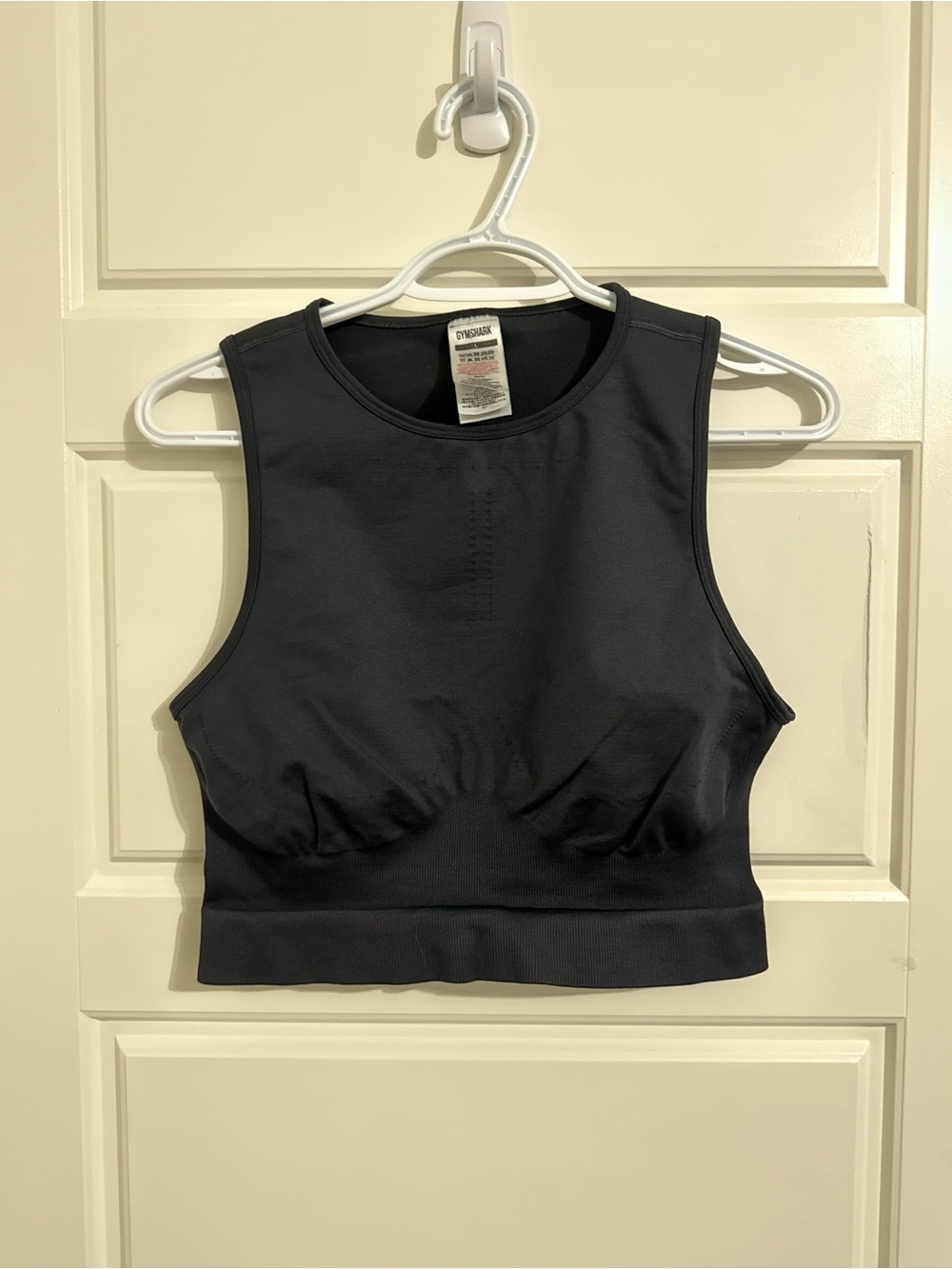Gymshark Black Cropped Performance Tank